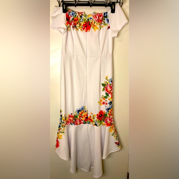 New York & Company Dresses New York And Co Floral Dress Poshmark
